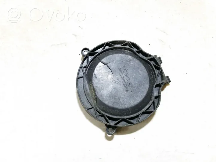 Audi A4 S4 B7 8E 8H Osłona żarówki lampy przedniej 1305239262