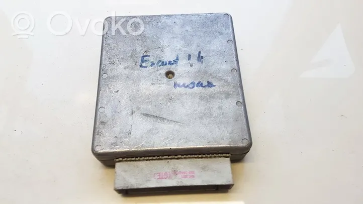 Ford Escort Calculateur moteur ECU 93ab12a650cb