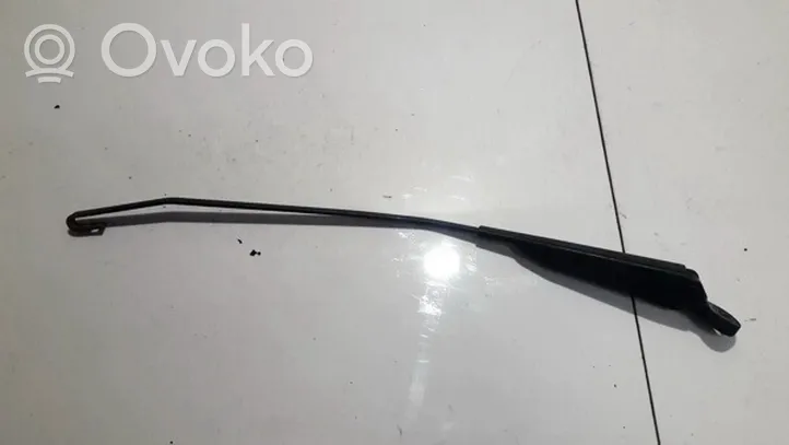 Renault Kangoo I Front wiper blade arm 