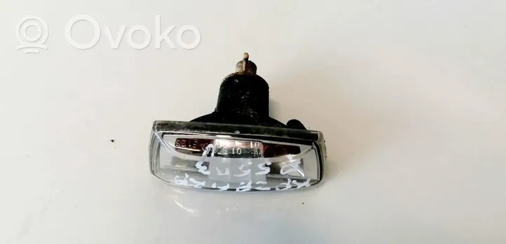 Opel Zafira B Front fender indicator light 13228580
