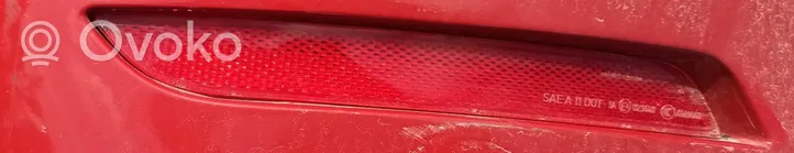 BMW 4 F32 F33 Takavalon heijastin Raudona