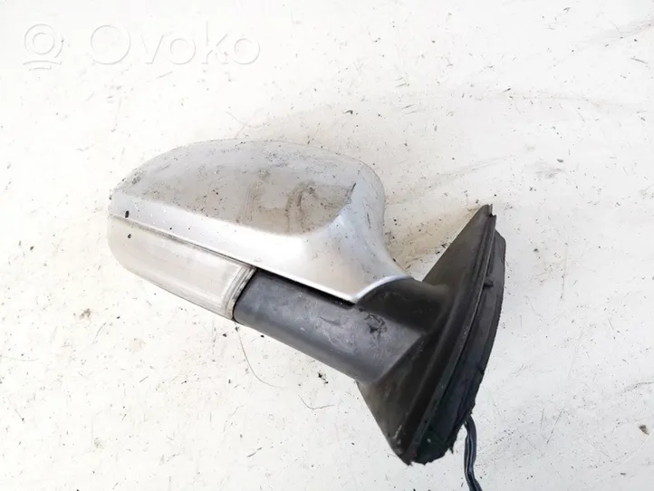 Volkswagen PASSAT B6 Plastic wing mirror trim cover e13010880