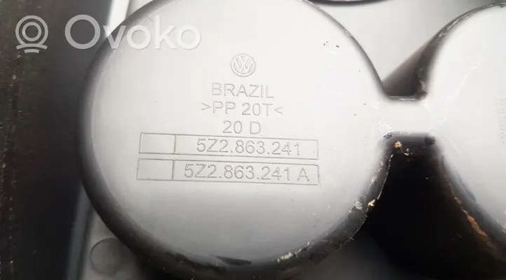 Volkswagen Fox Uchwyt na kubek deski rozdzielczej 5Z2863241