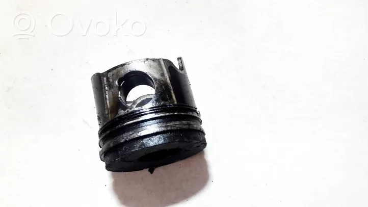 Citroen Xsara Picasso Piston 