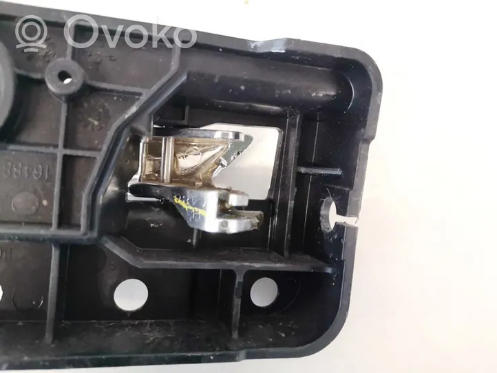 Dodge Journey Iekšējais atvēršanas rokturītis 962100102