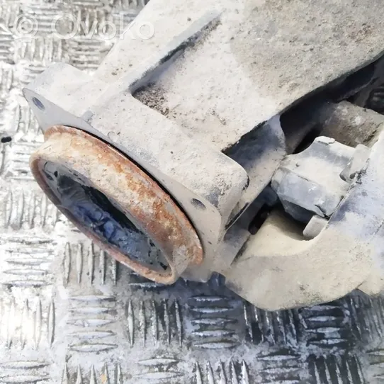 Volkswagen PASSAT B5 Rear differential 