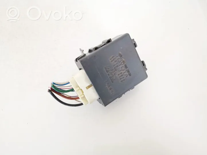 Toyota Avensis T270 Door control unit/module 8597020020