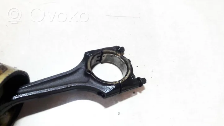 Opel Astra F Piston with connecting rod 