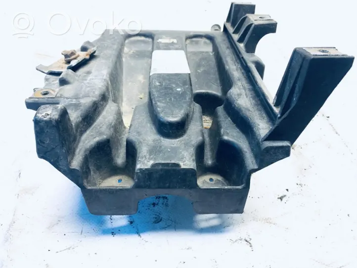 Audi TT Mk1 Battery box tray 8n8804373