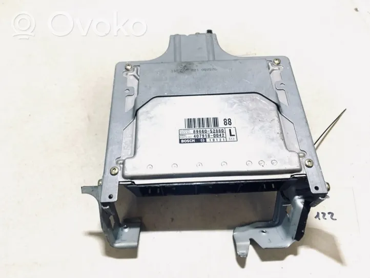 Toyota Yaris Verso Sterownik / Moduł ECU 8966152250