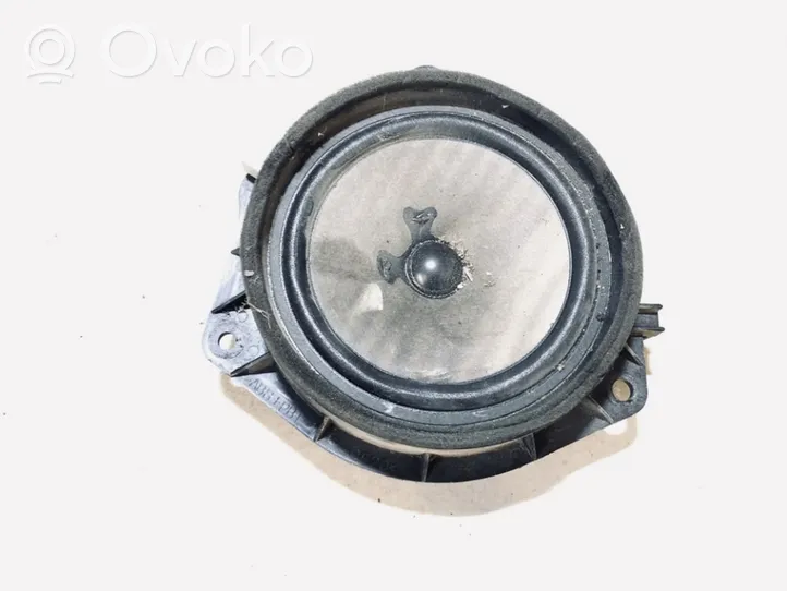 Toyota Yaris Verso Garsiakalbis (-iai) priekinėse duryse 8616052030