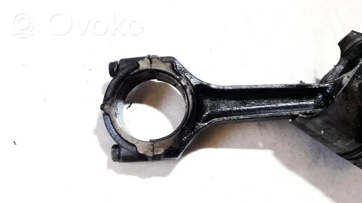 Renault Megane I Piston avec bielle 