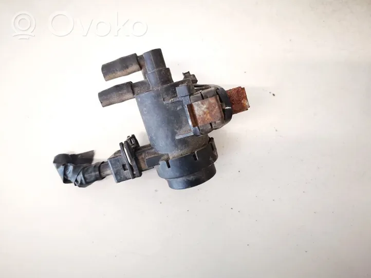 Renault Laguna II Turboahtimen magneettiventtiili 7700113071