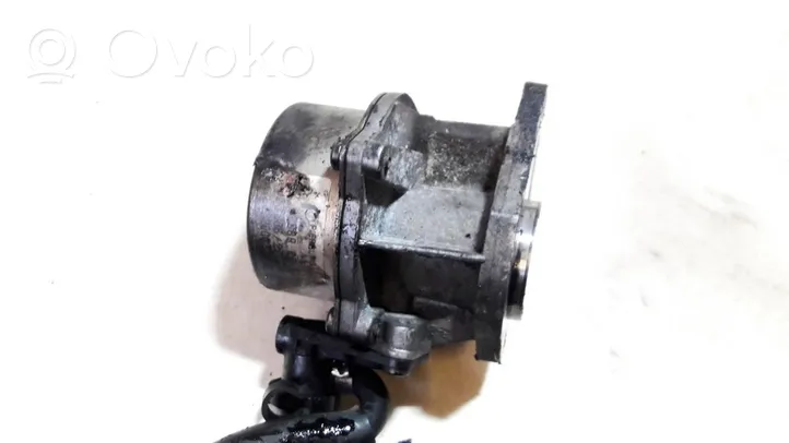 Volvo S40, V40 Alipainepumppu 8200072985