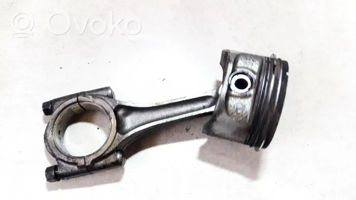 Skoda Fabia Mk1 (6Y) Piston avec bielle a411b