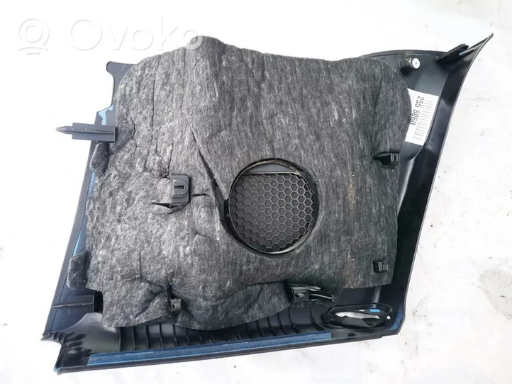 Audi TT TTS RS Mk3 8S Takaoven verhoilu 8j8867038