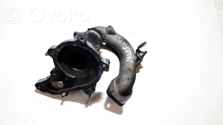 Toyota Avensis T220 Tuyau de liquide de refroidissement moteur 