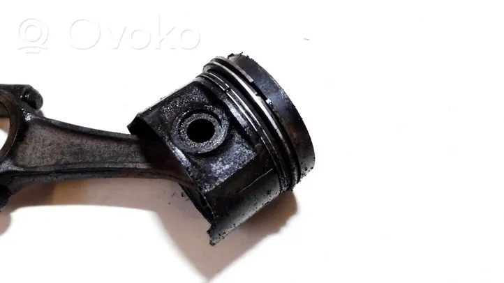 Citroen ZX Piston with connecting rod 