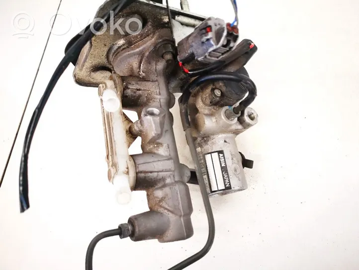 Lexus RX 300 Główny cylinder hamulca 13811010380