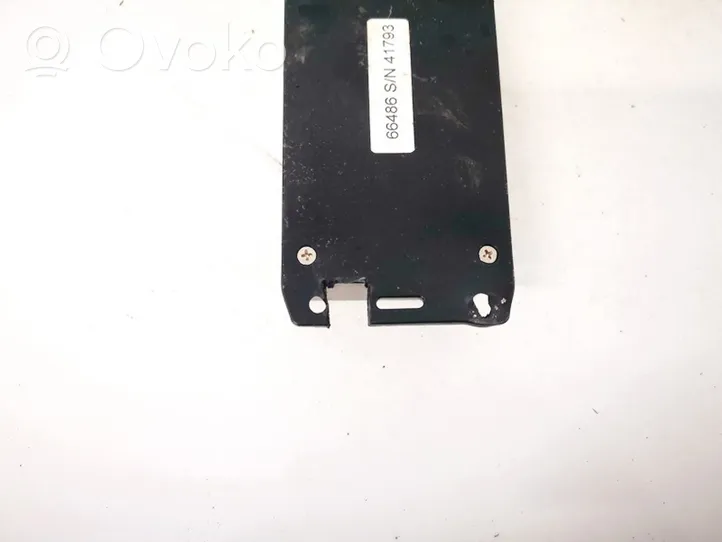 Subaru Impreza I Module unité de contrôle d'antenne 9057092244