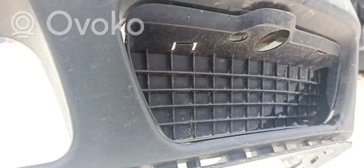 Volkswagen Vento Grille inférieure de pare-chocs avant 