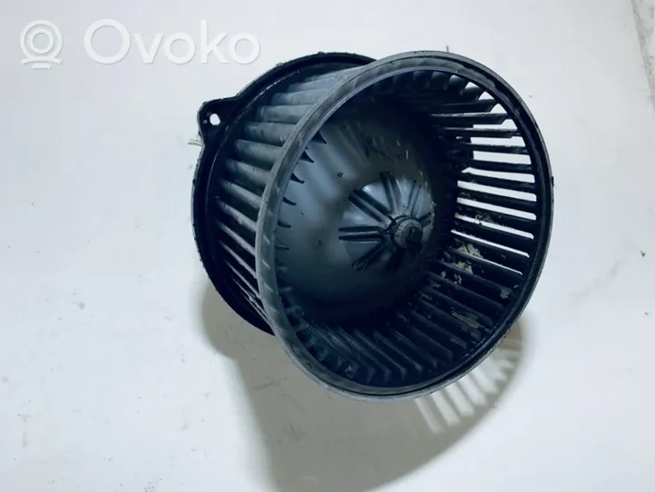 Volvo S40, V40 Ventola riscaldamento/ventilatore abitacolo 0130111212