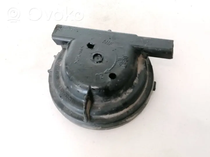 Audi 80 90 S2 B4 Osłona żarówki lampy przedniej 1305219013