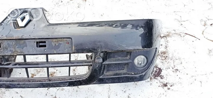 Renault Clio II Front bumper Juoda