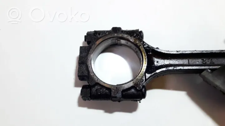 Chrysler Voyager Piston with connecting rod 