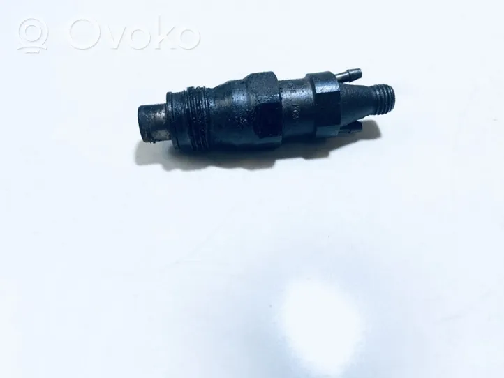 Peugeot 406 Injecteur de carburant kca17s42