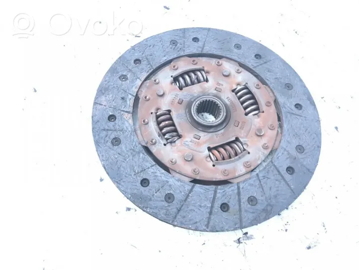 Rover 414 - 416 - 420 Disque d'embrayage uqb100620