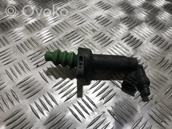 Skoda Fabia Mk1 (6Y) Główny cylinder sprzęgła 6q0721261c