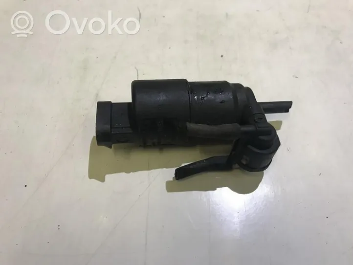 Renault Megane I Windscreen/windshield washer pump 7700821782