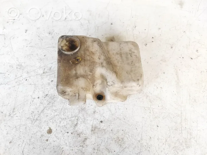 Opel Corsa B Réservoir de liquide lave-glace 90386397