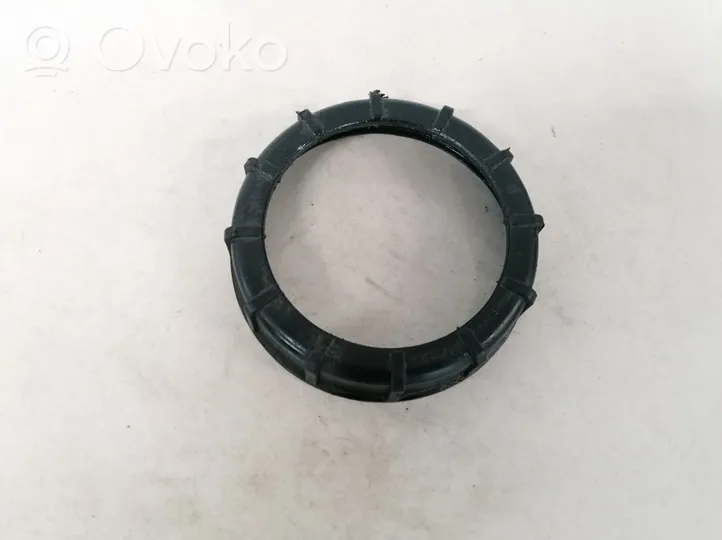 Nissan Qashqai Polttoainesäiliön pumpun ruuvin lukkorenkaan mutteri 173435m303