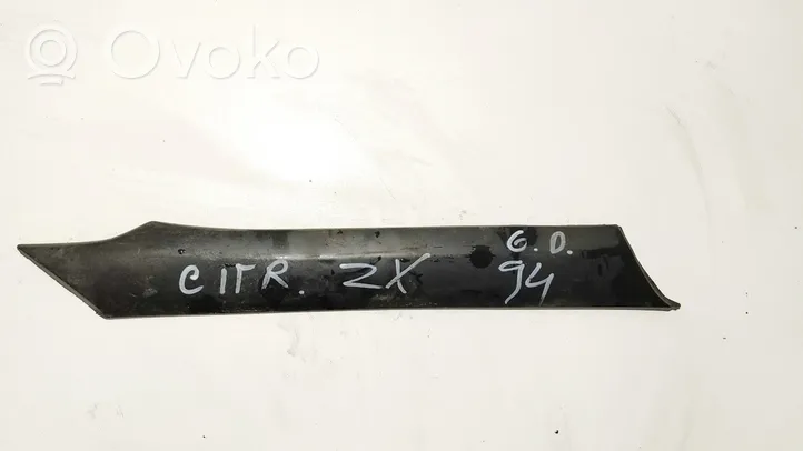 Citroen ZX Moulure de porte arrière 9614505877