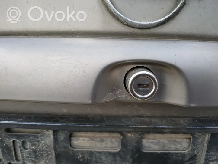 Opel Vectra B Takaluukun/tavaratilan luukun ulkokahva 