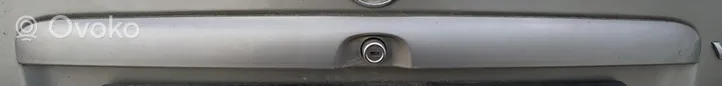 Opel Vectra B Takaluukun rekisterikilven valon palkki 