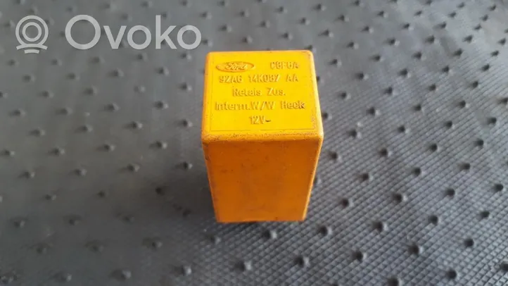 Ford Escort Inne przekaźniki 92AG14K087AA