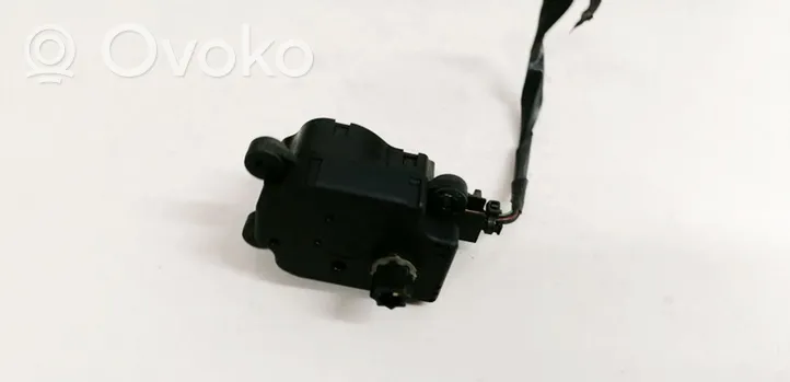 Ford C-MAX I Air flap motor/actuator 3M5H19E616AB