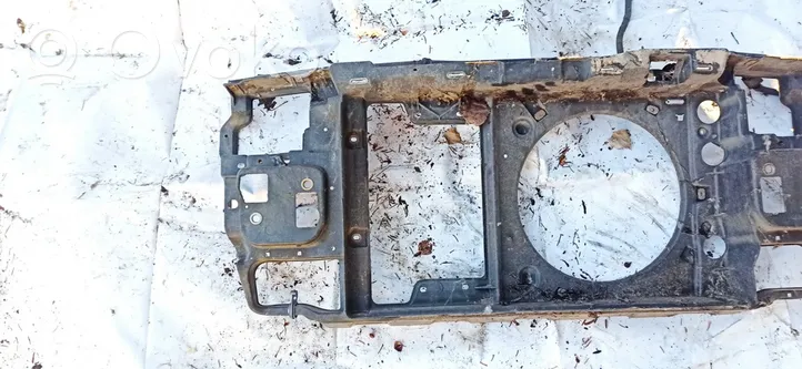 Volkswagen Golf III Pannello di supporto del radiatore 