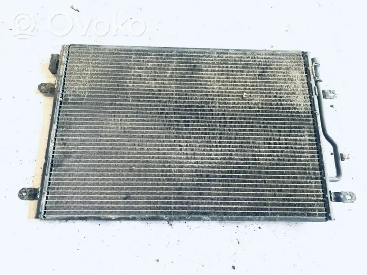 Audi A4 S4 B6 8E 8H Gaisa kondicioniera dzeses radiators 8e0260401b