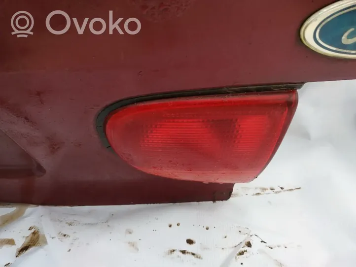 Ford Escort Lampy tylnej klapy bagażnika 