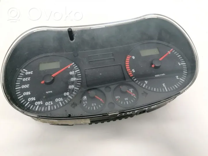 Seat Toledo II (1M) Speedometer (instrument cluster) 88311292