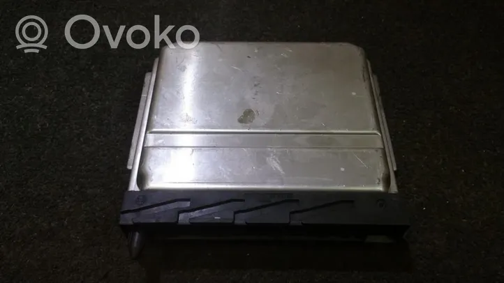 Volvo S60 Variklio valdymo blokas 0261207712