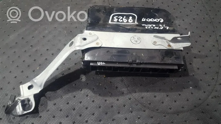 Lexus IS 200-300 Centralina/modulo ABS 8954053030