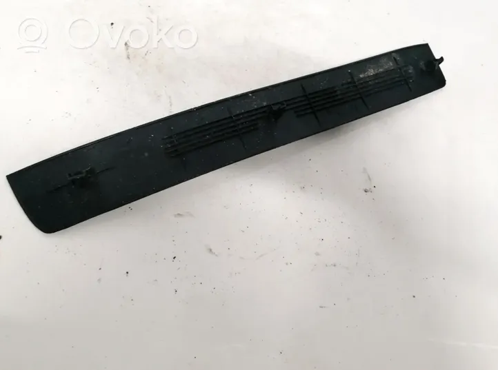 Toyota Avensis T220 Rear sill trim cover 67916