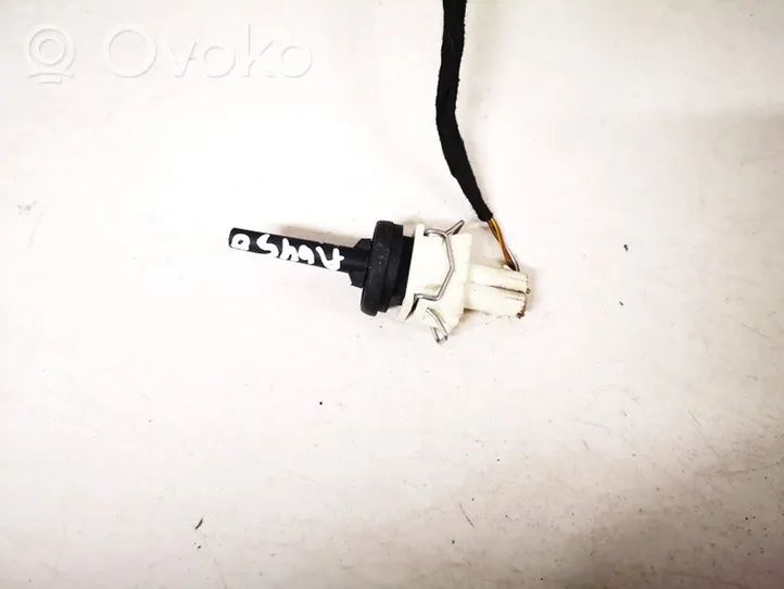 Audi A4 S4 B5 8D Interior temperature sensor 