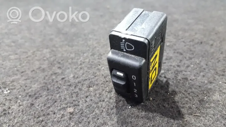 Opel Corsa B Headlight level height control switch 90356585