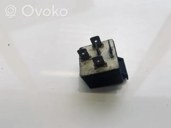 Renault Trafic I Other relay 12V25A03508